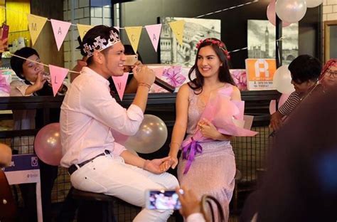 Foto natasha wilona dan irish bella. Unggah Foto Mesra, Giorgino Abraham dan Irish Bella Didoakan Netizen Berjodoh