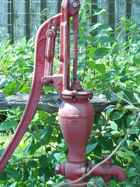 Antique Water Pump Photo By J Greenhill Old Water Pumps Hand