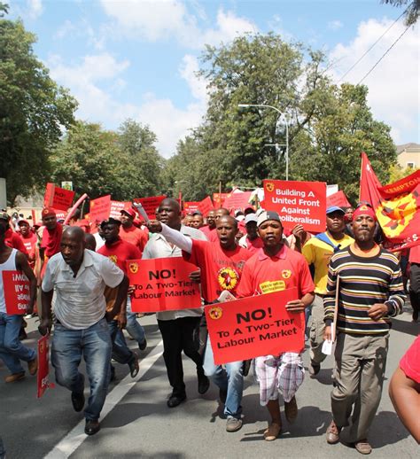 Sudáfrica Huelga Contra El Trabajo Precario En El Sector De Los
