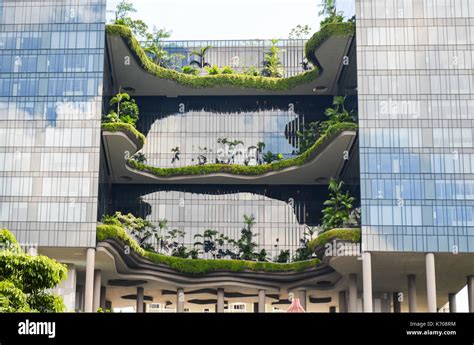 Modern Architecture And Vertical Gardens Of Singapore Stock Photo Alamy