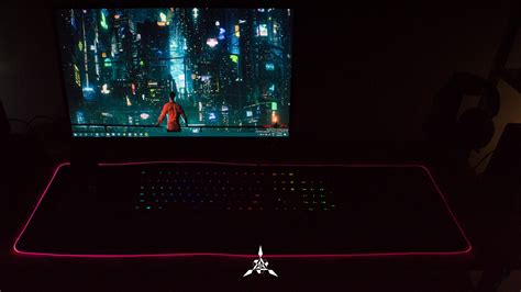 Razer Goliathus Extended Chroma Review Let There Be Light On Your Mousepad