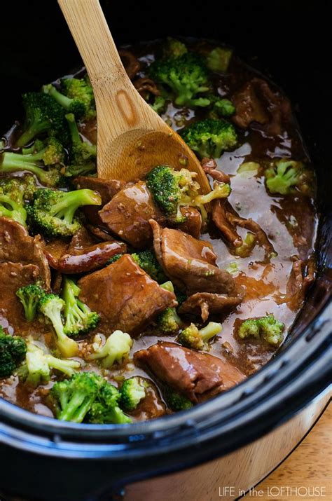 And, the amazing cream cheese butter sauce is incredible! Crock Pot Beef and Broccoli