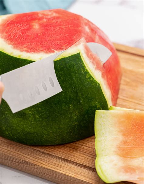 How To Cut A Watermelon Step By Step Wellplated Com