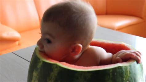 最も人気のある！ Baby In Melon 327186 Cocomelon Baby