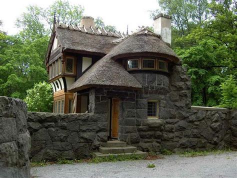 Fairy Tale House Plans With Stone Wall Fairy Tale Houses Pinterest