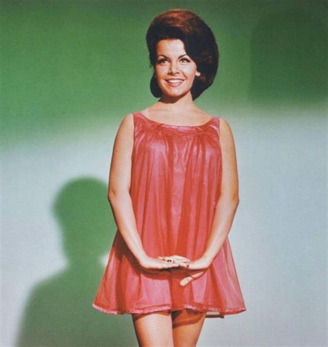 Pin By Johann On Annette Funicello American Actress Actresses Movie Stars