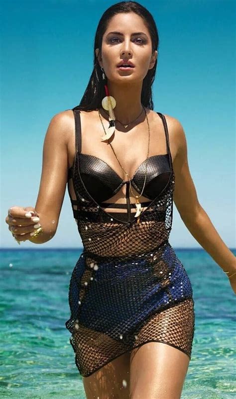 Top Bollywood Actresses In Bikini Photos That Sizzle