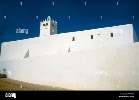 Djerba Tunisia Houmt Souk Mosque Stock Photo Alamy
