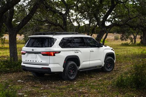 4 Reasons To Buy A 2023 Toyota Sequoia Not A Chevy Tahoe