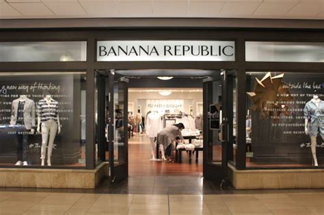 8 Fashion Clothing Stores Like Banana Republic Goodsiteslike