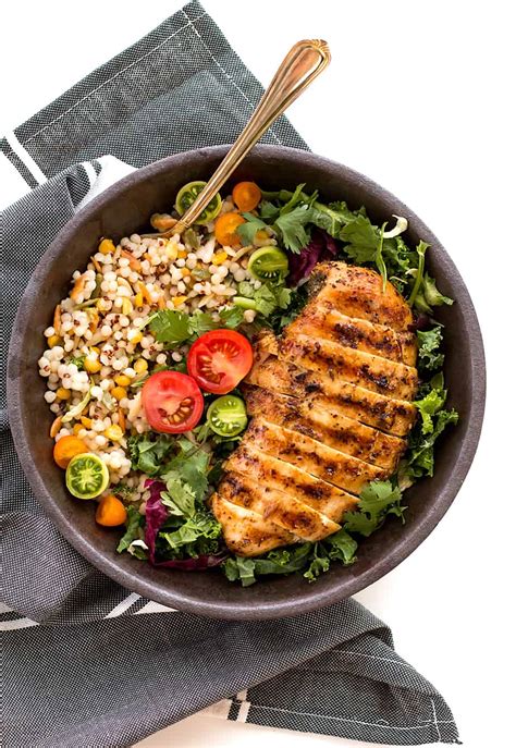 22 fast meals for busy nights. Easy Zaatar Roasted Chicken Breast | Posh Journal