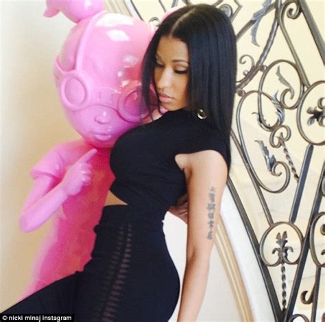 Nicki Minaj Picks Conservative Dress For The Other Woman Premiere