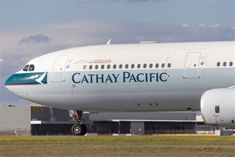 Cathay Pacific Collaborates With Axa To Provide Free Covid 19 Insurance
