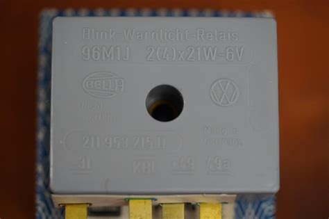Vw Nos D Turn Signal Flasher Relay