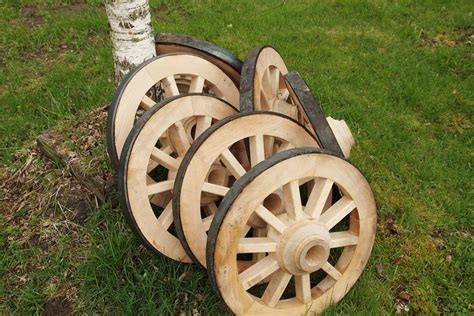 Wooden Wheels Wooden Wheel Handicraft Interesting Things