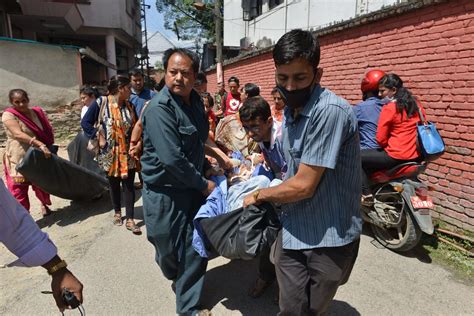 7 3 Magnitude Aftershock Rattles Nepal Following Devastating April 25 Earthquake Earthquake