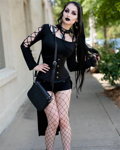 Gothic Fashion For Many Men And Women Who Love Sporting Gothic Style Fashion Clothing And