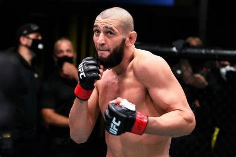Новости MMA и UFC Хамзат Чимаев сделал заявление о бое с Саулем Альваресом