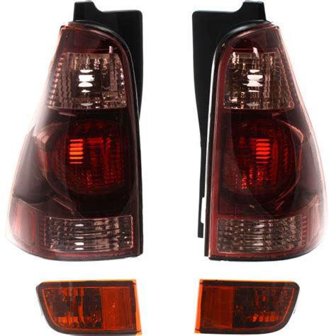 Replacement Driver And Passenger Side Tail Light Without Bulbs Kit1