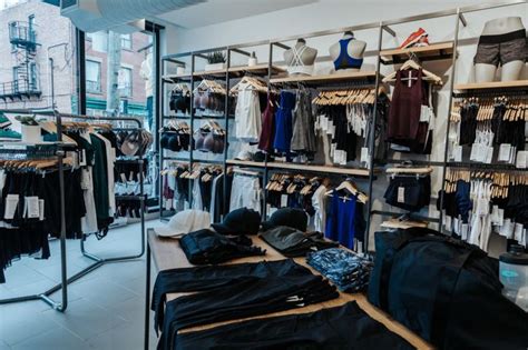 Lululemon's first running exclusive shop hits Montreal's Mile End ...