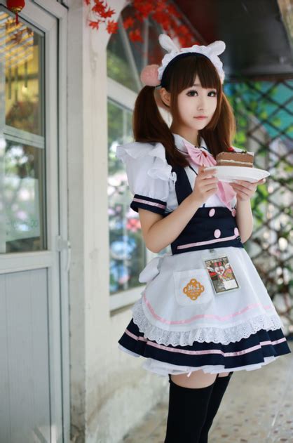 Pin By Firetear Vefox On Tokyo Maid Outfit Maid Cosplay Maid Costume