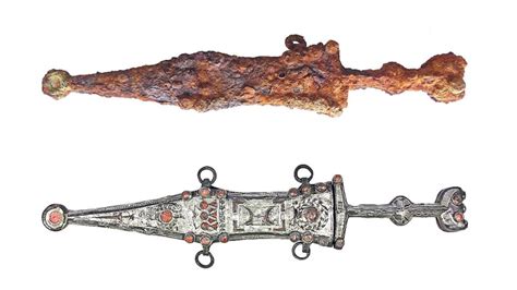 Roman Legionnaire Dagger 2000 Years Old Before And After Restoration