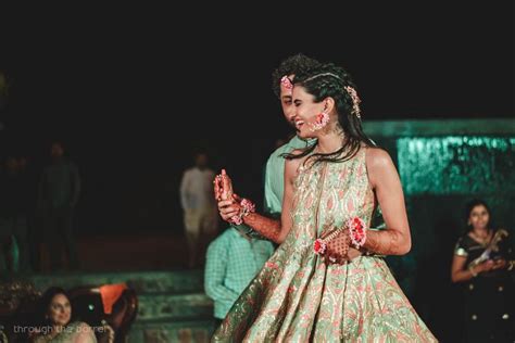 An Elegant And Fun Delhi Wedding With A Bride In Stunning Pastels Delhi Wedding Bride Indian