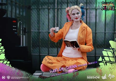 Harley Quinn Prisoner Version Sixth Scale Figure