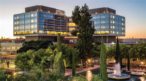 New Stanford Hospital Boasts High Tech Equipment Patient Comfort And A