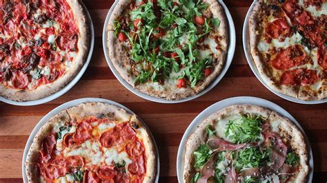 12 mouthwatering dallas pizzerias good pizza food pizza restaurant