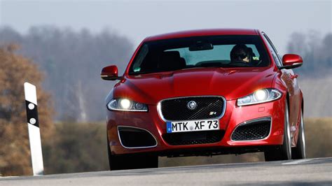 Jaguar Xf Aktuelle Tests Fahrberichte Auto Motor Und Sport