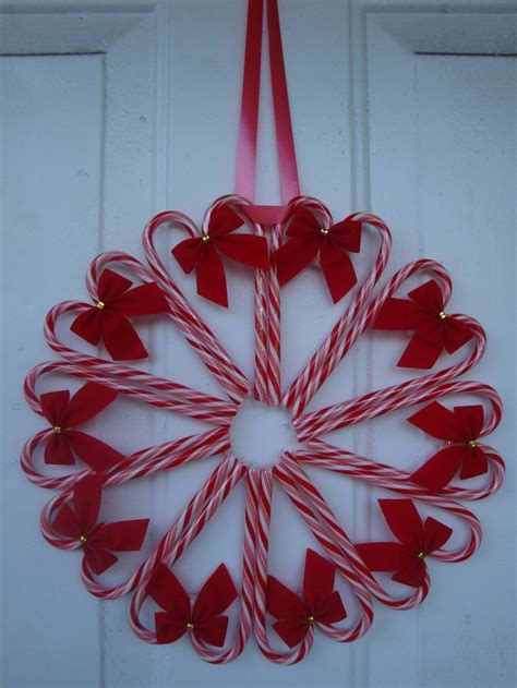 Candy Cane Wreath Christmas Pinterest
