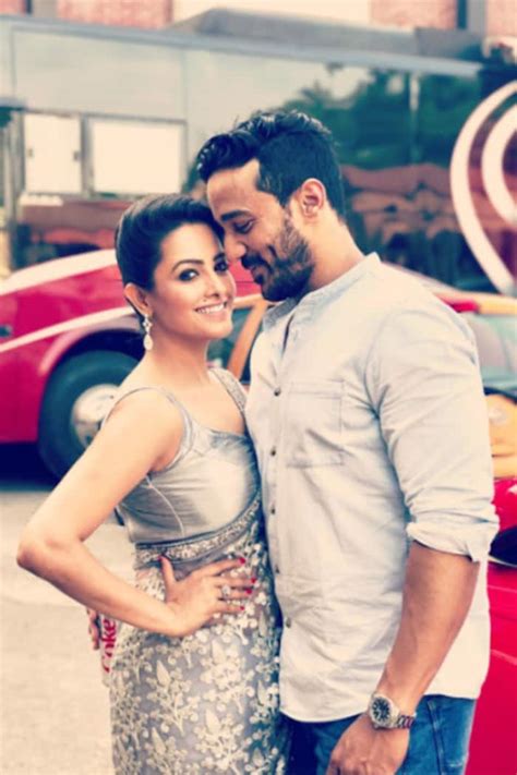 8 pics of anita hassanandani with rohit reddy proving that they are the most romantic couple of