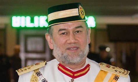 Nur Diana Petra Abdullah Diisytihar Sultanah Kelantan
