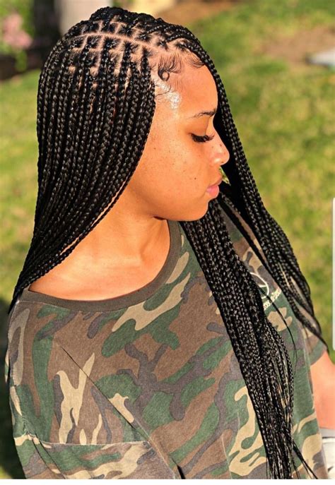 20 knotless braids with beads fashion style