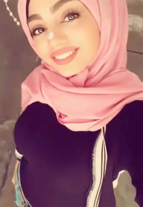 Sexy Hijabi Arabs 1313