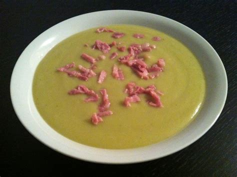 Soupe de chou vert aux lardons