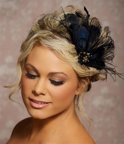 We know how important is this day for you, and we will help you make sure that every detail of your image is flawless, including your hairstyle, of course. Black Peacock Hair Clip Bridal Head Piece Peacock Feather ...