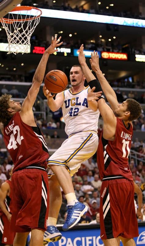 First, robin lopez loses his shoe, which jae crowder promptly throws out of bounds. Brook and Robin Lopez, With Identical Genes, Are Often a ...