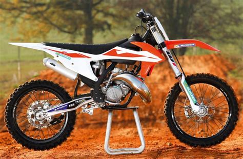 The ktm 125 sx engine is undoubtedly once again the most competitive and powerful engine in its class. Essai KTM 125 SX 2020 - Moto-Station