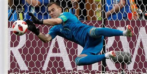 Igor Akinfeev Russias Heroic Keeper Who Guided Them Into The