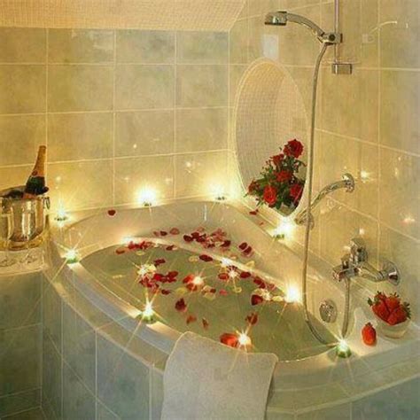 Love This Romantic Bathrooms Romantic Bath Decor