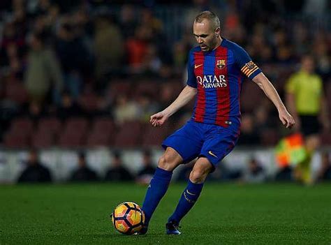 Andres Iniesta Confirms Talks Have Begun With Barcelona Over A New Contract