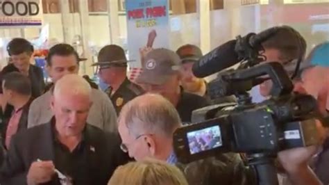 Trumps Estranged Former Vp Mike Pence Visits Iowa State Fair