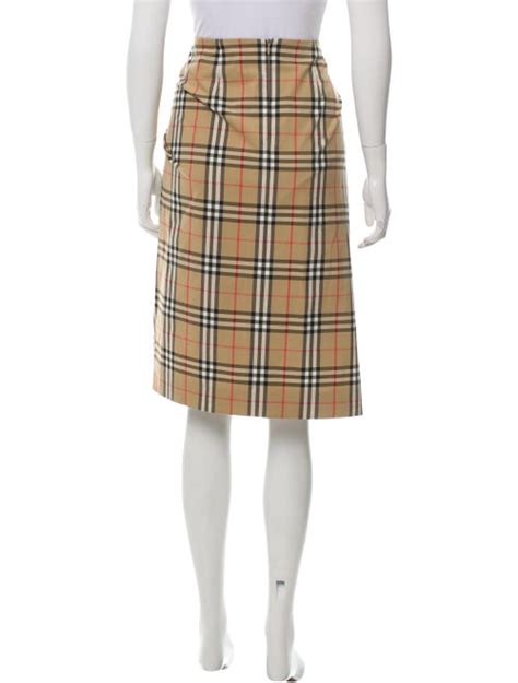 Burberry London Plaid Print Knee Length Skirt Clothing Wburl58795