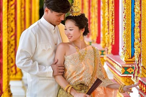 Phuket Private Wedding Photoshoot In Traditional Thai Clothing 2023