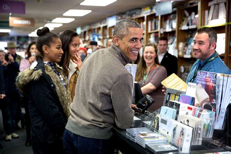 Barack Obama Lists His Favorite Books Music And Movies Of 2018
