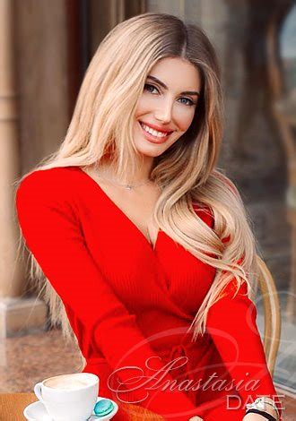 Innocent Russian Girl Alina From Moscow 32 Yo Hair Color Blond