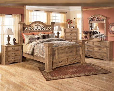 Porter queen panel bed ashley furniture home. Signature Design by Ashley B170 Whimbrel Forge Poster Bed ...