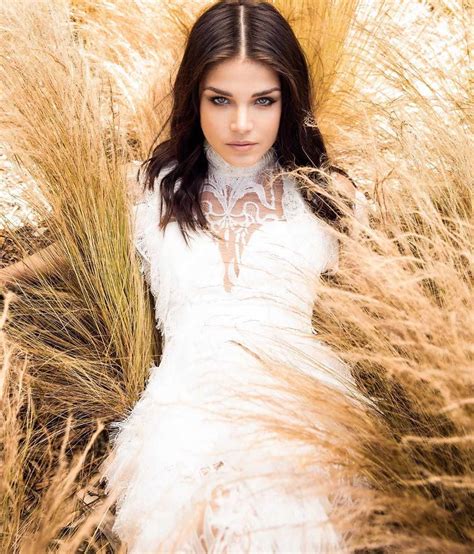 70  Hot Pictures Of Marie Avgeropoulos Which Which Will Make You Drool For | Best Of Comic Books